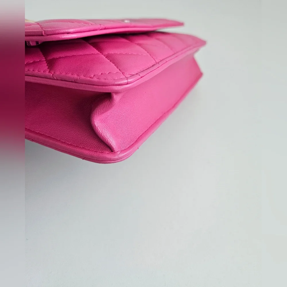 Chanel Pink Quilted Wallet-on-chain